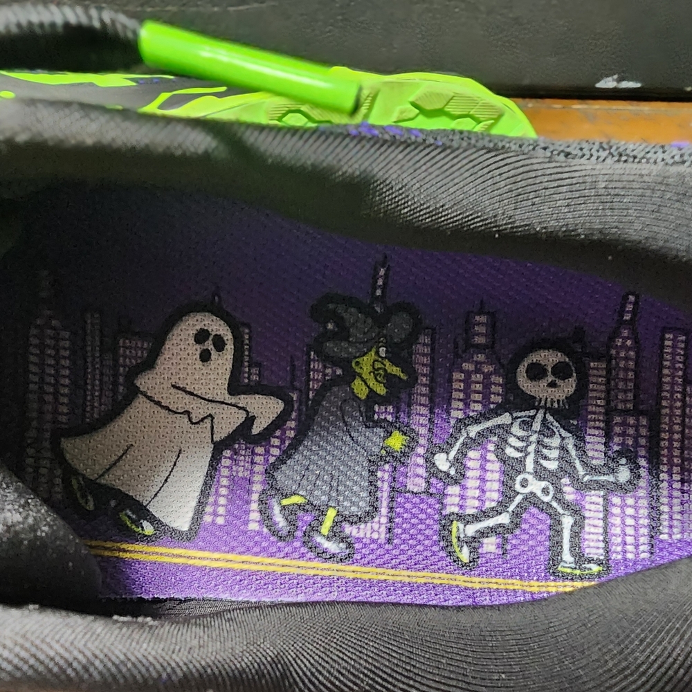 ASICS Men’s Running Shoes - Purple / Lime - Picture 4 of 7